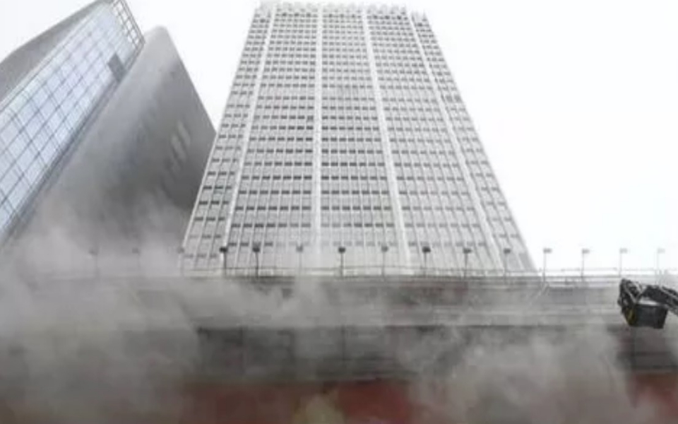 χονγκ-κονγκ-φωτιά-σε-ουρανοξύστη-εκ-561630814