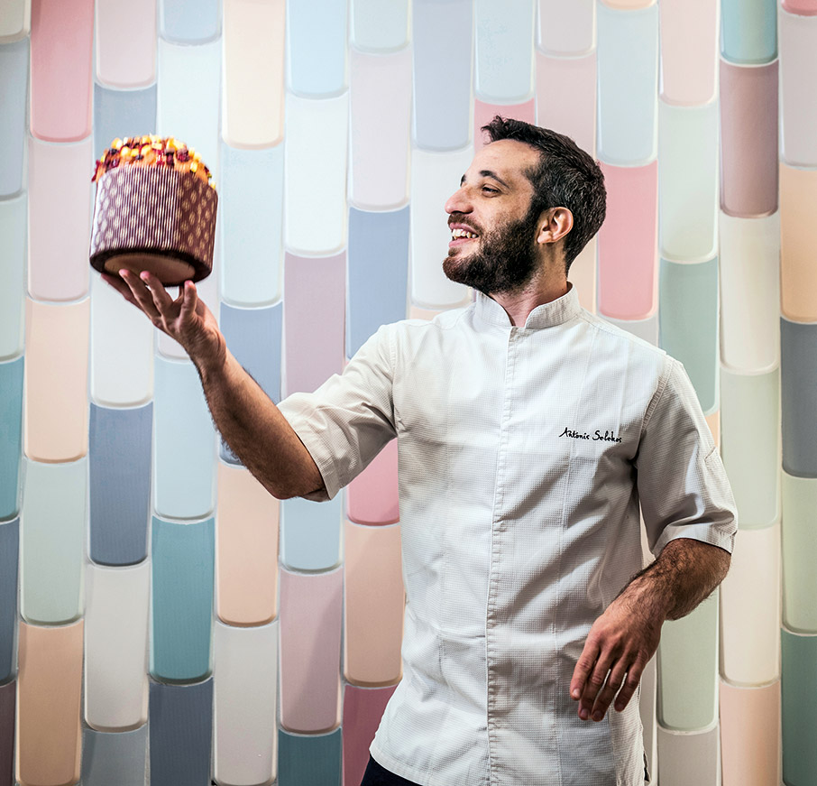 Εδώ αρχίζει το γιορτινό τραπέζι-1