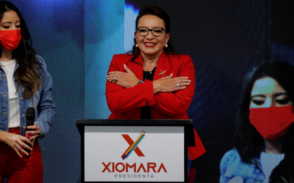 ονδούρα-η-αριστερή-σιομάρα-κάστρο-πρώ-561639349