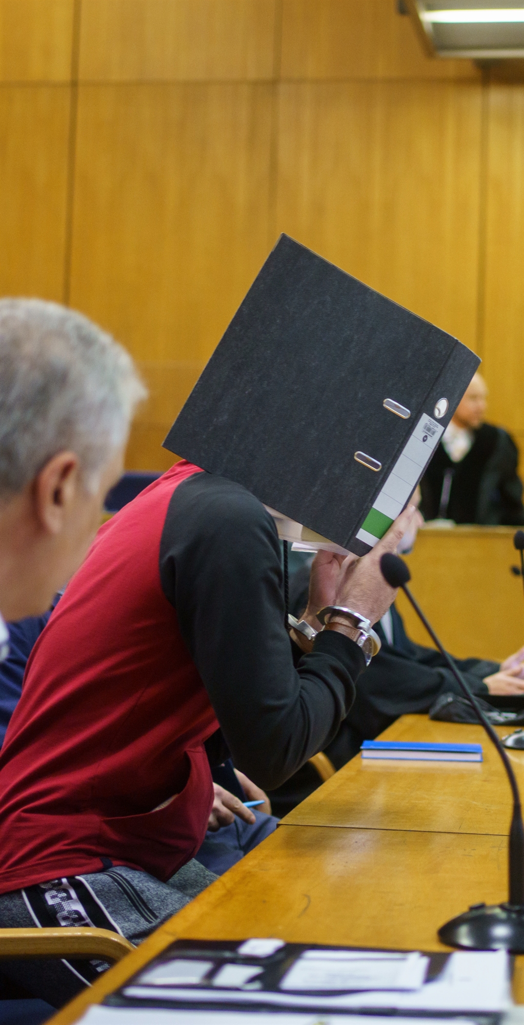 ισόβια-για-πρώτη-φορά-σε-μαχητή-του-ισλ-561609595