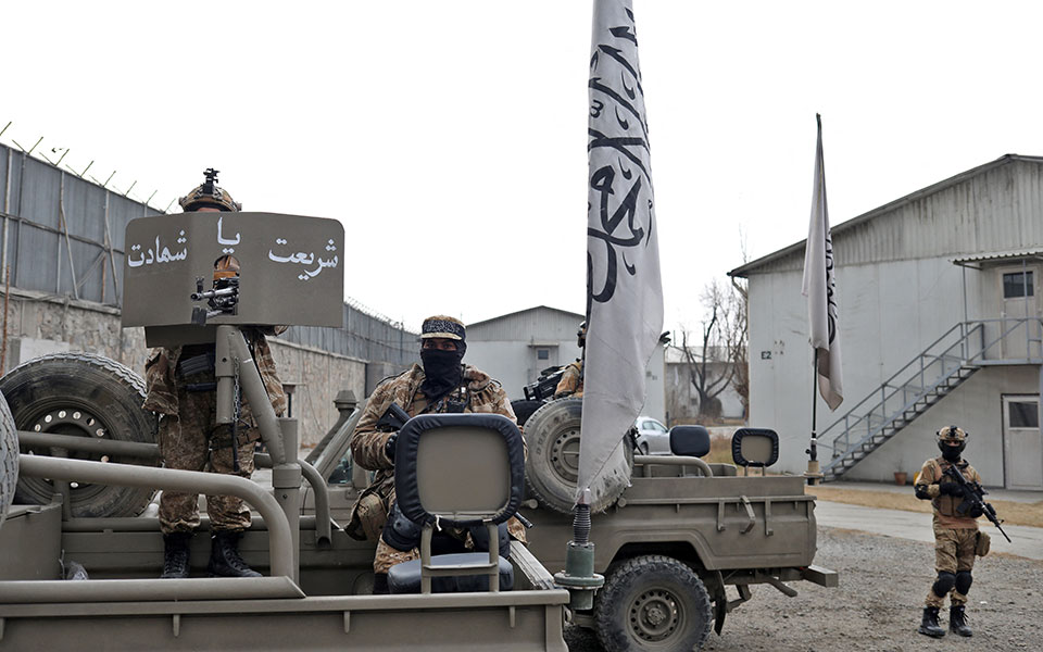 αφγανιστάν-η-χιονόπτωση-στην-καμπούλ-561632899