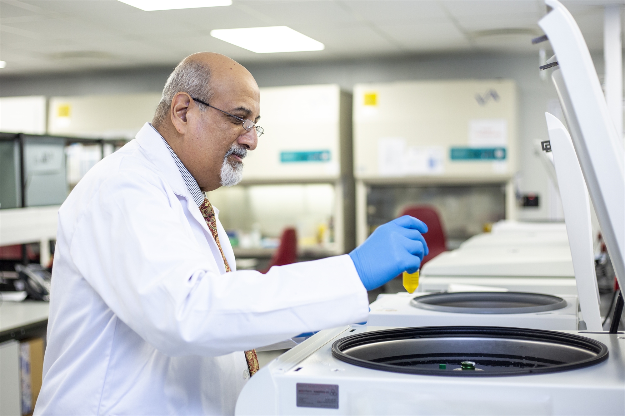 τα-εμβόλια-ασπίδα-και-για-την-όμικρον-561614461