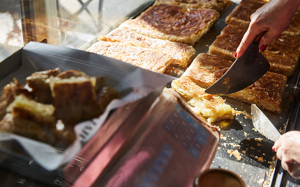 5-στάσεις-για-περιποιημένη-μπουγάτσα-σ-561616699