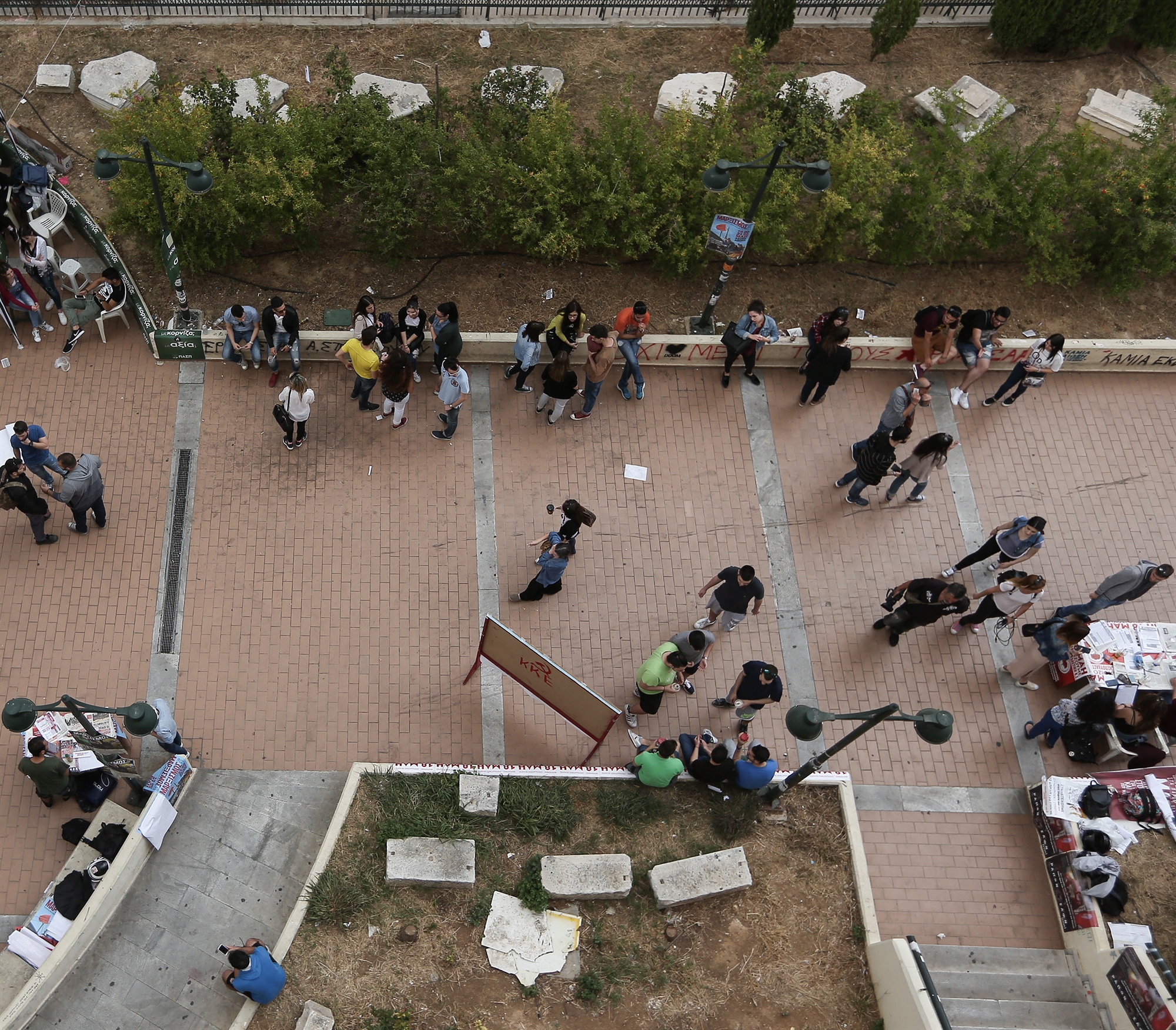 στα-χαρτιά-τα-σχέδια-φύλαξης-αει-ισχ-561620203