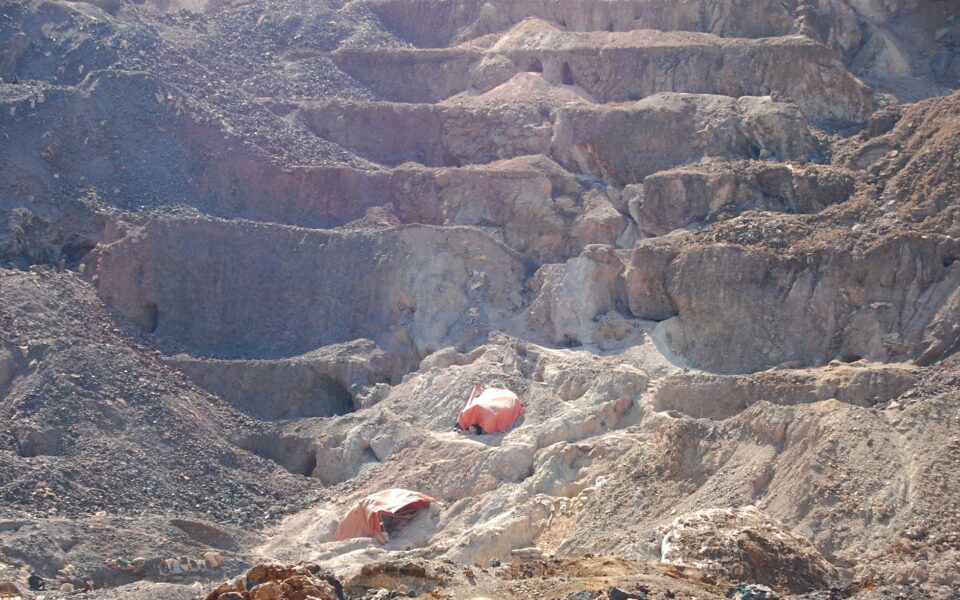 ελλείψεις-στελεχών-στον-κλάδο-των-ορυ-561629452