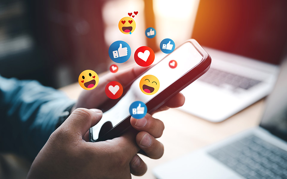 έρευνα-kaspersky-οι-χρήστες-των-social-media-αναζητούν-561634894