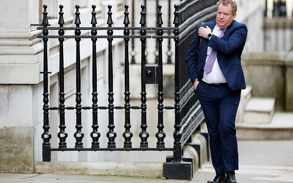 βρετανία-mail-on-sunday-παραιτήθηκε-ο-υπουργός-561637528