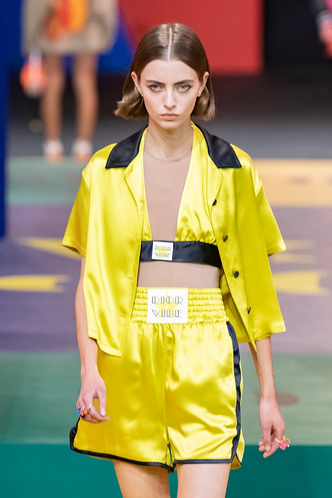 6 τάσεις στα μαλλιά για να υποδεχτείτε το 2022-3