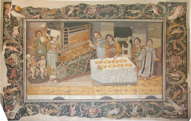 Κιβωτός των ψηφιδωτών της Συρίας στο λιμάνι της Θεσσαλονίκης-3