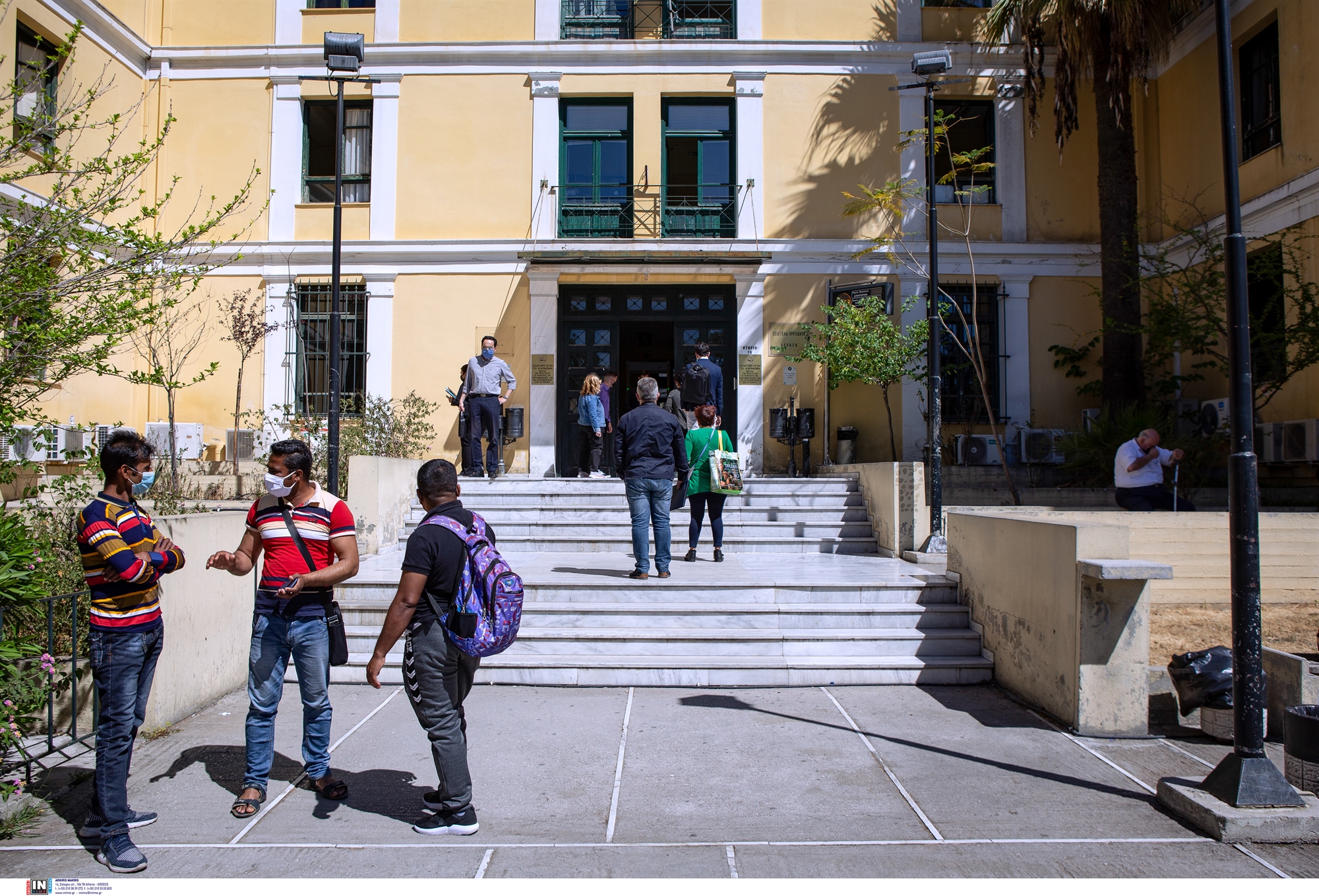 νέα-σμύρνη-προφυλακιστέοι-οι-δύο-από-τ-561635860