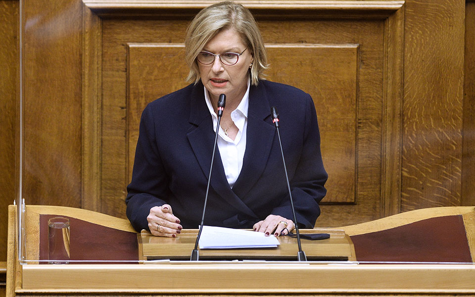 γκάγκα-η-μετακίνηση-των-ασθενών-στις-μ-561632950