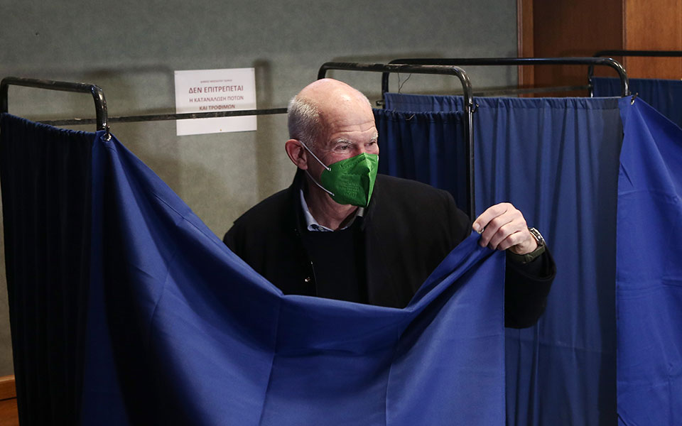 επίθεση-παπανδρέου-κατά-ανδρουλάκη-561623179