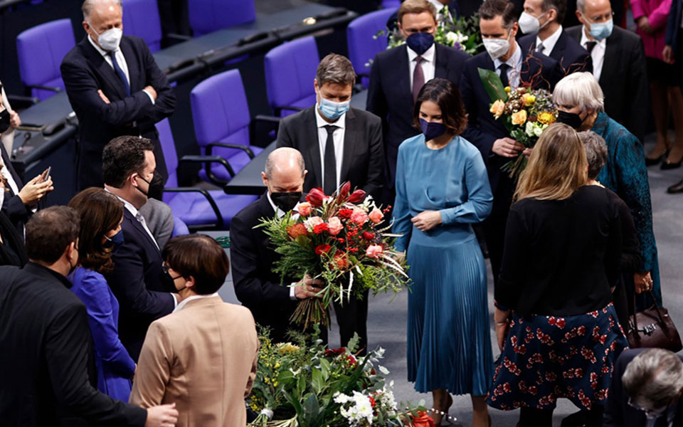 γερμανία-ορκίστηκε-καγκελάριος-ο-όλα-561621367