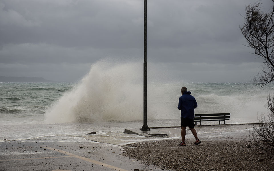 επέλαση-της-κακοκαιρίας-έντονα-προβ-561626977