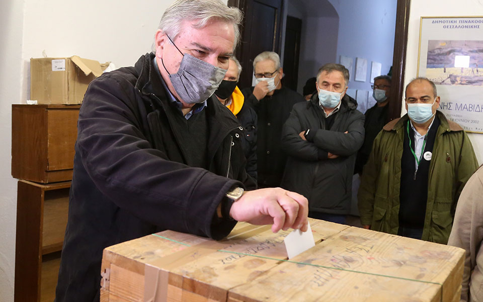 καστανίδης-καλή-τύχη-στους-ν-ανδρου-561617410