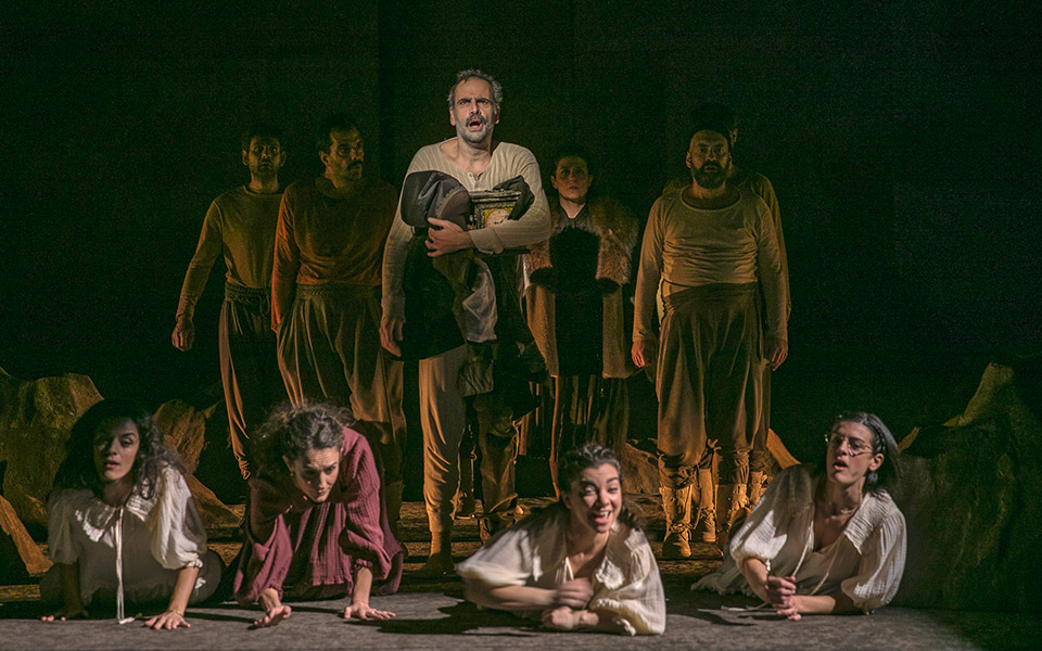 Γιορτάστε με θέατρο στο Εθνικό Θέατρο-2