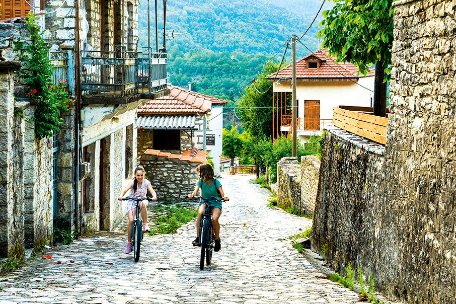 Μεγάλο Xωριό: Οι πιο ωραίες εκδρομές-6