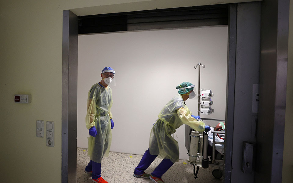 Κορωνοϊός: 3.841 νέα κρούσματα, 96 θάνατοι, 709 διασωληνωμένοι-1