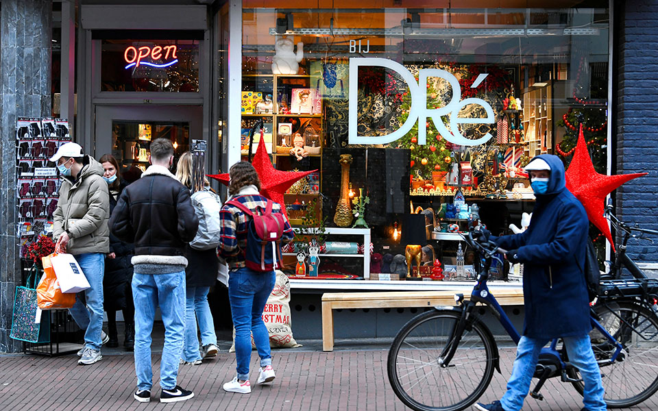 κορωνοϊός-ολλανδία-σε-αυστηρό-lockdown-από-561637480