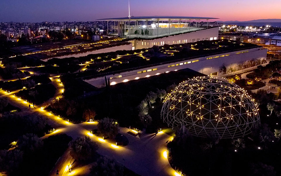 κπισν-εντυπωσιακή-φωταγώγηση-για-την-561612196