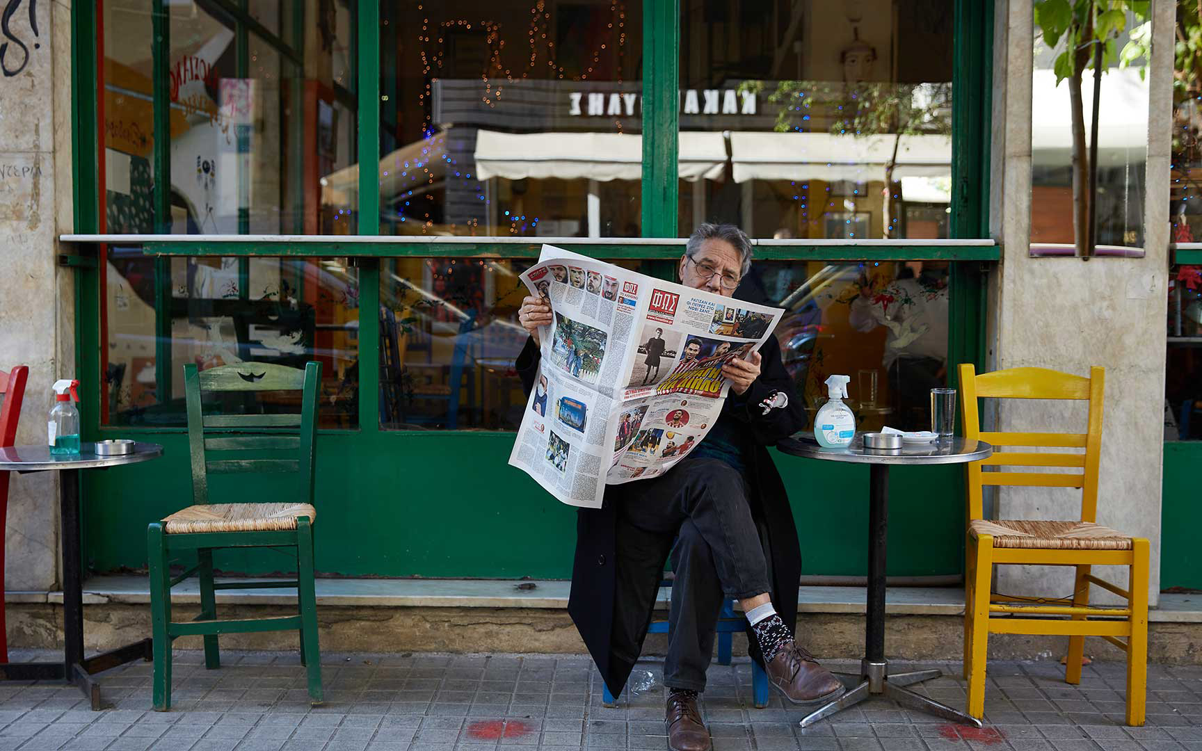 τρία-παλιά-καφενεία-της-αθήνας-με-μονα-561628105