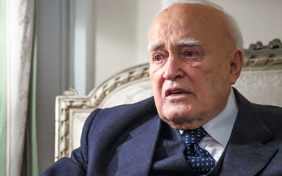 νδ-προς-συριζα-η-μέρα-πένθους-για-τον-κ-561646045