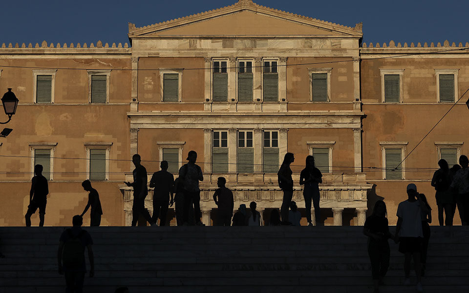 focus-bari-δύο-στους-δέκα-παραμένουν-διστακτι-561638272