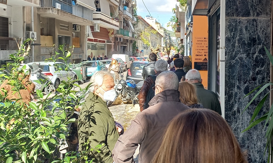 Εκλογές ΚΙΝΑΛ: Μεγάλες ουρές, μεγάλες προσδοκίες-3