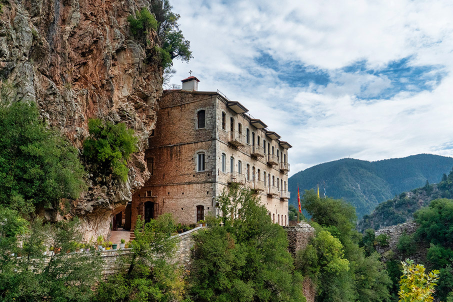 Μεγάλο Xωριό: Οι πιο ωραίες εκδρομές-3