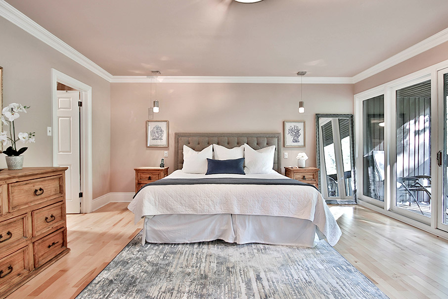 Πώς να δημιουργήσετε ένα υπέροχο γυναικείο υπνοδωμάτιο-1