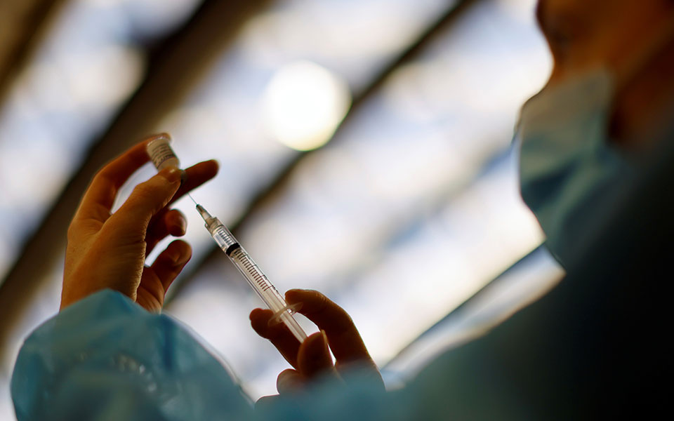 εμβολιασμός-50-000-ραντεβού-α-δόσης-μετά-τ-561614038