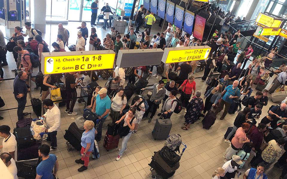 σουηδία-με-υποχρεωτικό-αρνητικό-τεστ-561641761