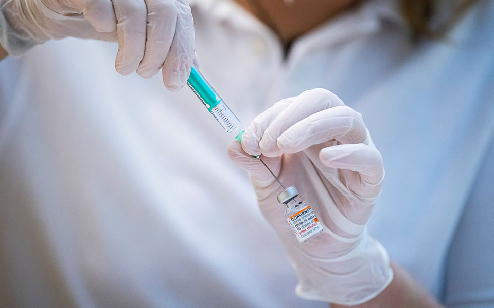 μόσιαλος-για-τρίτη-δόση-αποτελεσματι-561637885