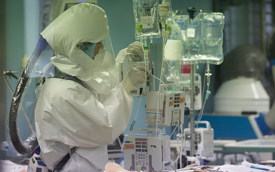 Κορωνοϊός: 5.523 νέα κρούσματα, 81 θάνατοι, 708 διασωληνωμένοι-1