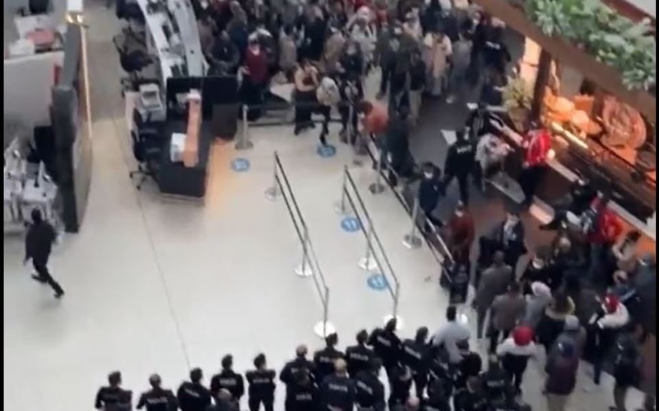 αεροδρόμιο-κωνσταντινούπολης-κομφο-561685750