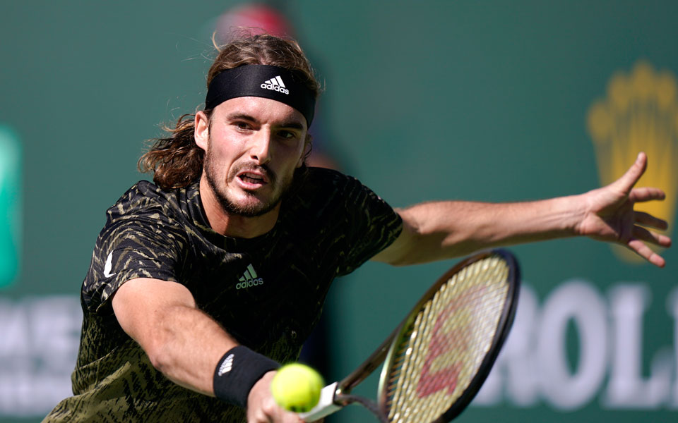 τσιτσιπάς-εμβολιάστηκε-ο-έλληνας-τεν-561658816