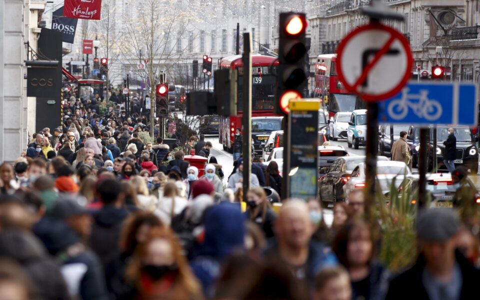 κορωνοϊός-στη-δίνη-της-πανδημίας-ο-πλα-561661363