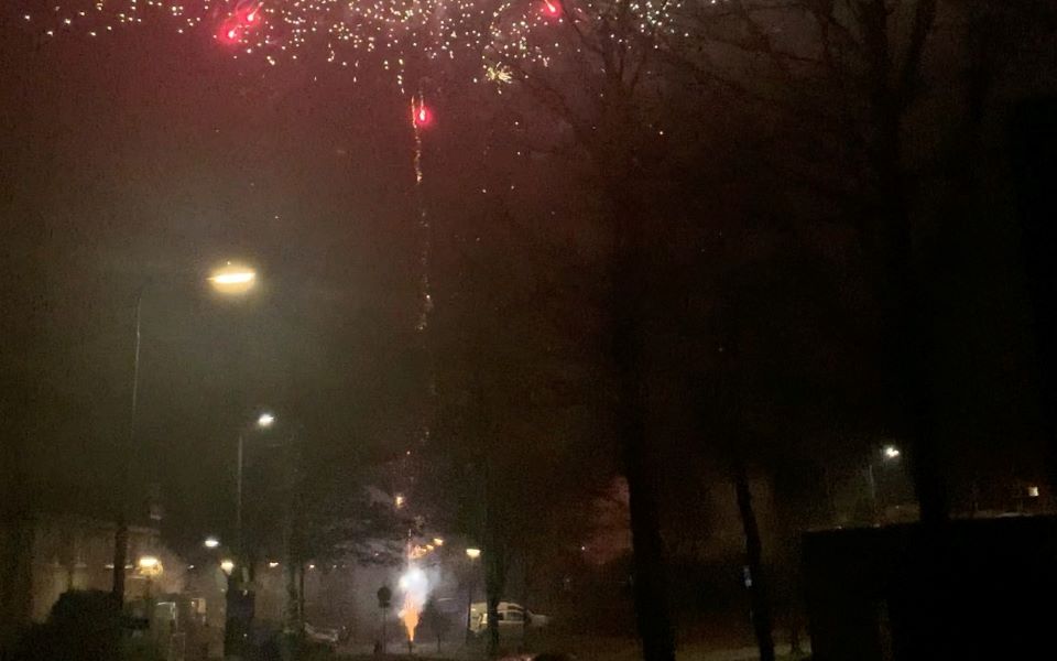 ολλανδία-η-αστυνομία-διέλυσε-παράνομ-561653344