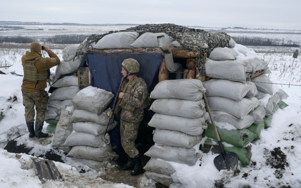 μιχ-κωσταράκος-η-ρωσική-αρκούδα-και-561658447