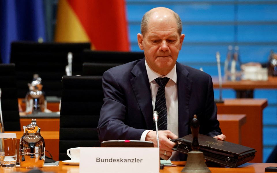 σολτς-η-όμικρον-θα-μας-απασχολεί-για-πο-561659101