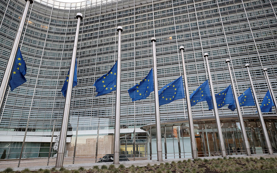 Νταβίντ Σασόλι: Ενός λεπτού σιγή για έναν «παθιασμένο Ευρωπαίο»-1