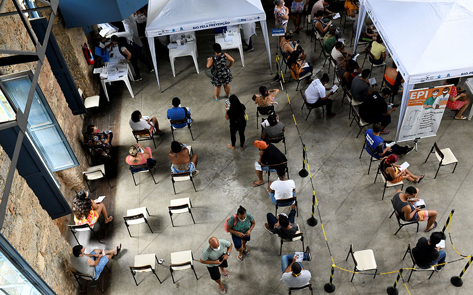 μήπως-να-κολλήσουμε-την-όμικρον-και-ν-561666484