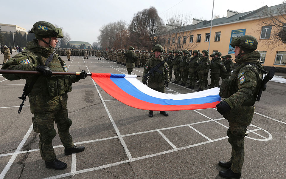 καζακστάν-αποχωρούν-τα-ρωσικά-στρατε-561668980