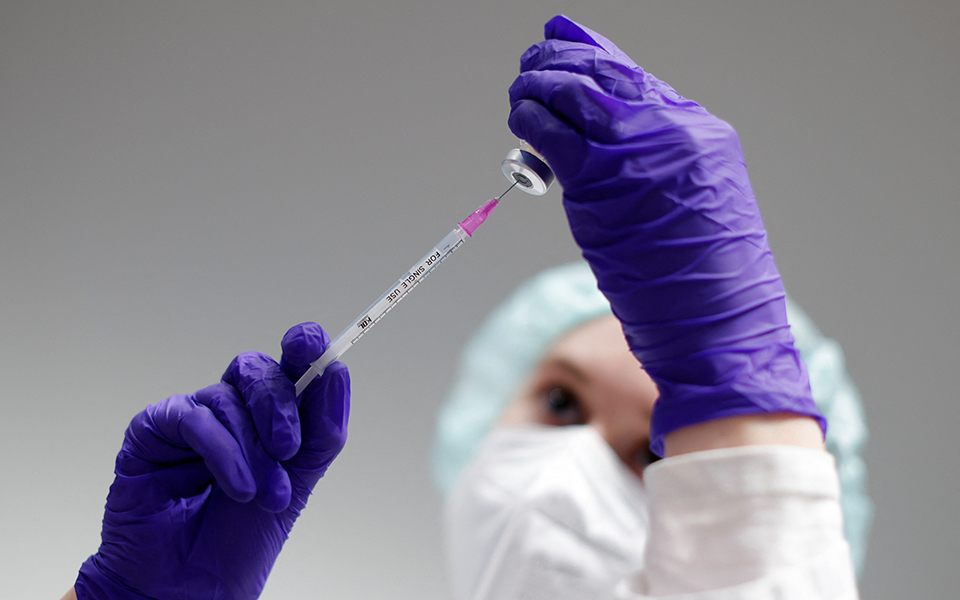 εμβόλια-moderna-vs-pfizer-tι-έδειξε-νεα-συγκριτική-με-561679507