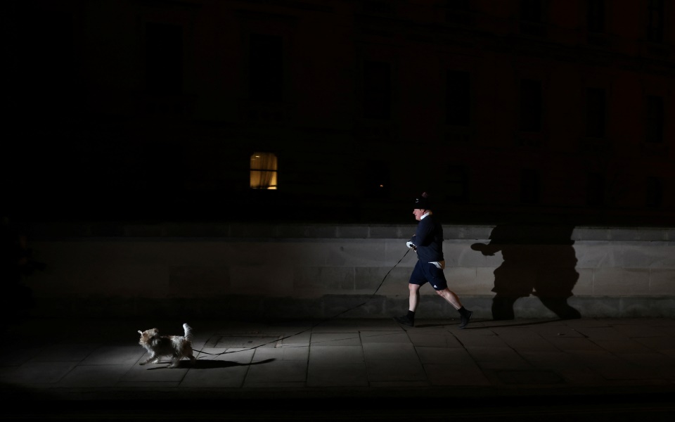 βρετανία-από-ώρα-σε-ώρα-η-έκθεση-για-το-part-561687241