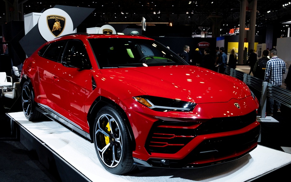 η-lamborghini-urus-κάνει-ρεκόρ-πωλήσεων-561691384