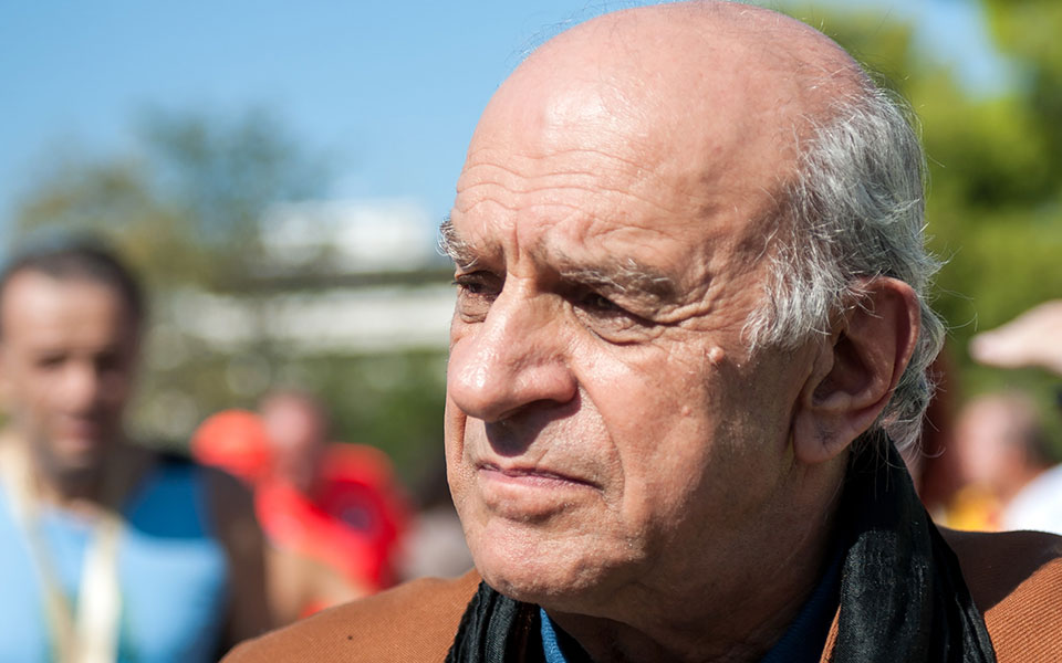 αλέκος-φασιανός-έπλαθα-ασυναίσθητα-561674293