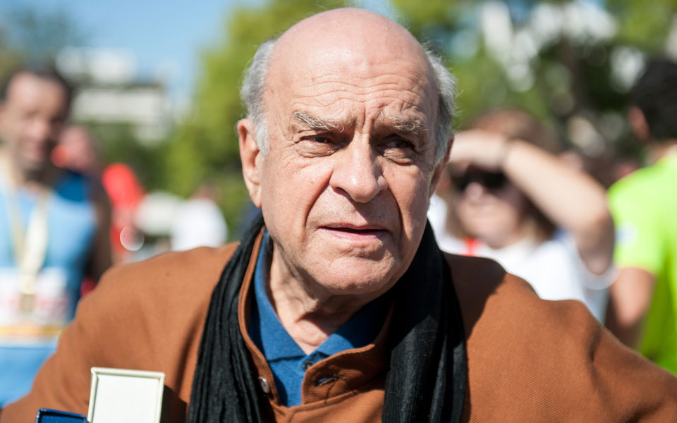 αλέκος-φασιανός-μια-ζωή-γεμάτη-χρώμα-561673432