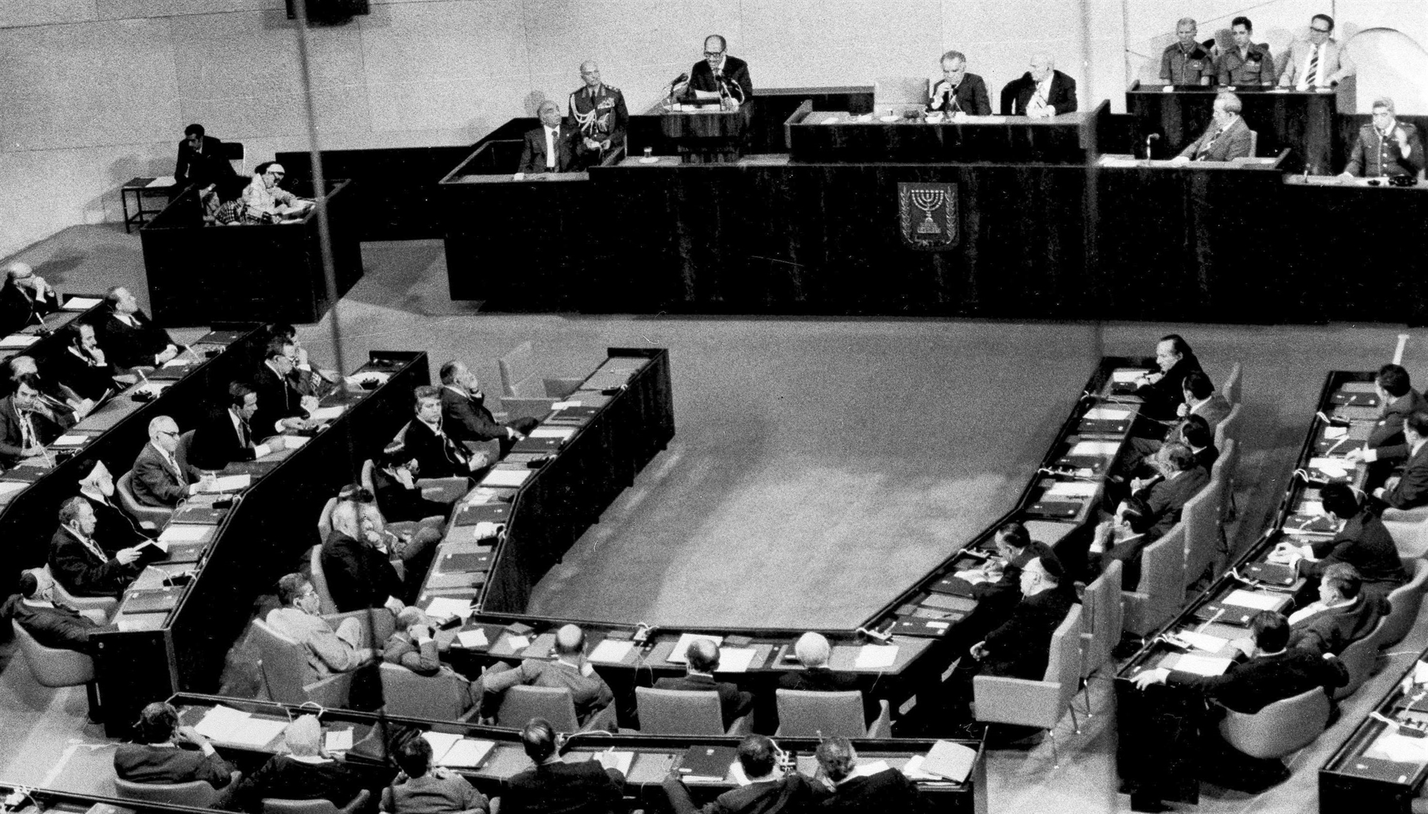 ο-ανουάρ-σαντάτ-στην-ισραηλινή-βουλή-561681601