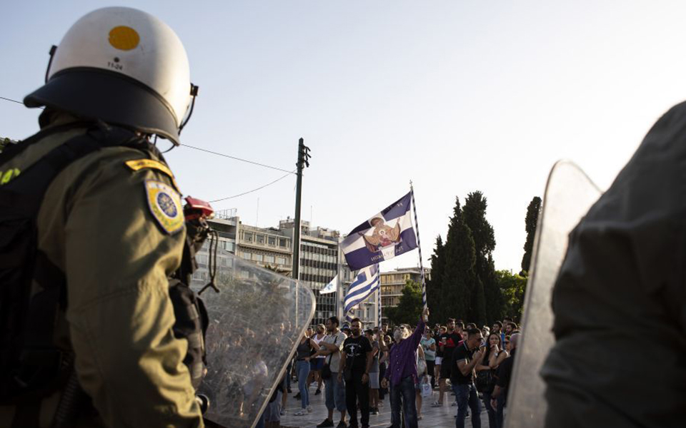 ερευνα-focus-bari-γιατί-δεν-εμβολιάζονται-οι-α-561665683